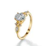 Pierścionek z owalnym diamentem i markizami SBPZ_047